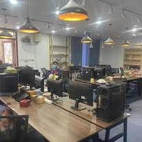 Khách hàng hài lòng